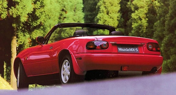 La première génération de Mazda MX-5, le style n'a pas bougé depuis 25 ans