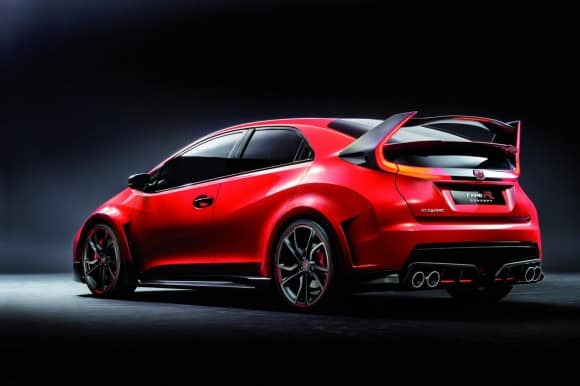 Le double aileron arrière vient accentuer la sportivité de cette Honda Civic Type R Concept