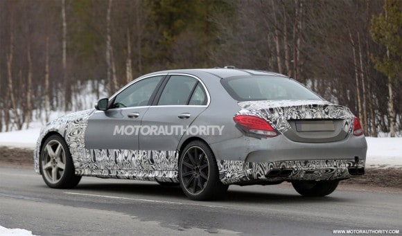 La C63 AMG 2015 conservera les 4 sorties d'échappement, un élément indéniable à la sportivité