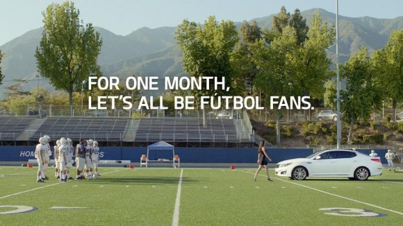 Adriana Lima à la conquête des américains