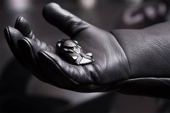 Dark-Vador-Darth-Vader-Corvette-x-Star-Wars-x-Hot-Wheels-8