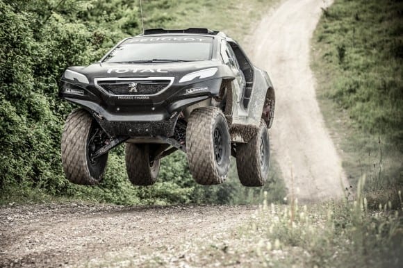 Le Peugeot 2008 DKR débute ses premiers essais