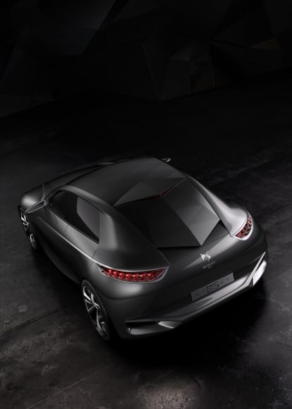 Une lunette de coffre qui nous rappelle celle utilisée sur les Lamborghini