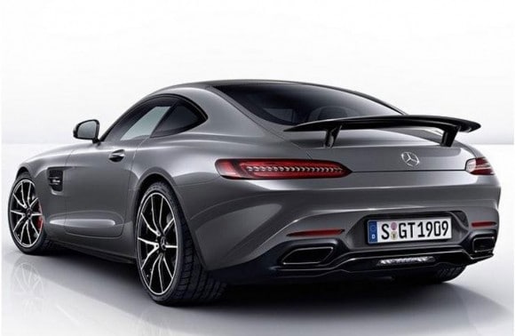 L'aileron fixe s'impose sur cette Edition 1 de l'AMG GT de Mercedes