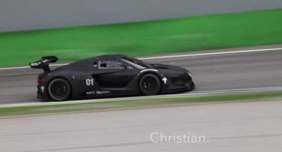 La R.S 01 s'essaye à Monza dans une teinte noir mat !