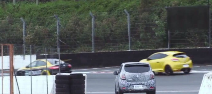 La Sandero RS à l'assaut des Megane RS et Fluence de piste